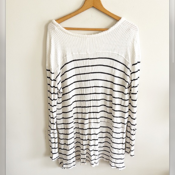 Free people black/white waffle knit v-neck striped sunset park thermal top sz L - Picture 6 of 8